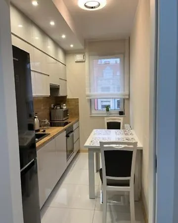 Garbary 234 Parking Free Apartament