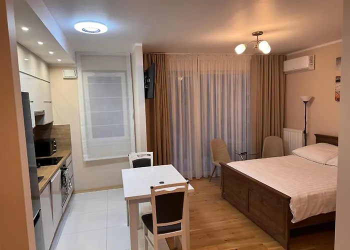 Garbary 234 Parking Free *